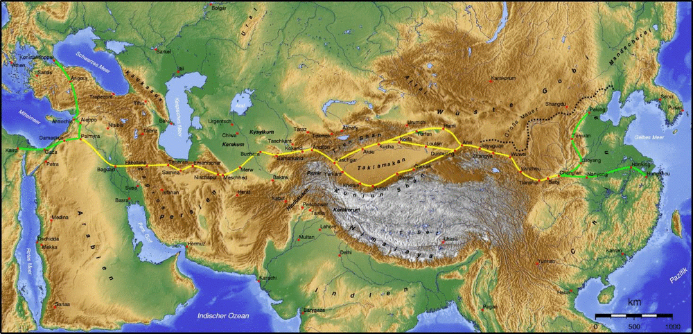 Bild einer Landkarte: Eingezeichnete Wegstrecken von China zum Mittelmeerraum zur Thematik neue Seidenstraße.