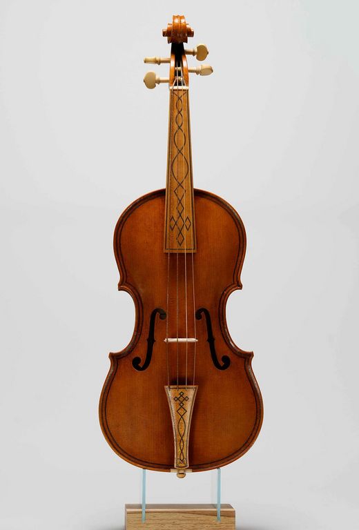 Foto: frühbarocken Violine - Frontalansicht