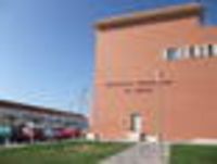 Foto: Fassade der Biblioteca Universitaria de Huelva.