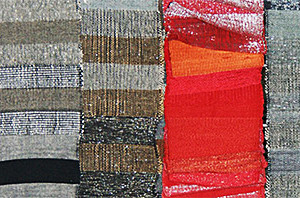 Foto: Textile Bänder. Ausstellung in Annaberg-Buchholz mit Studienergebnissen angehender Textildesigner der Fakultät Angewandten Kunst Schneeberg