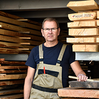 Foto: Herr Thomas Andrä, Werkstattleiter, Studienrichtung Holzgestaltung