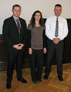 Bild 2 Die Preisträger des Rotary-Innovationspreises 2011 (v.l.n.r. Michael Grube/Diploma Plauen - 3. Preis, Susanne Schmidt/WHZ - 1. Preis, Nico Reiß/WHZ - 2. Preis 