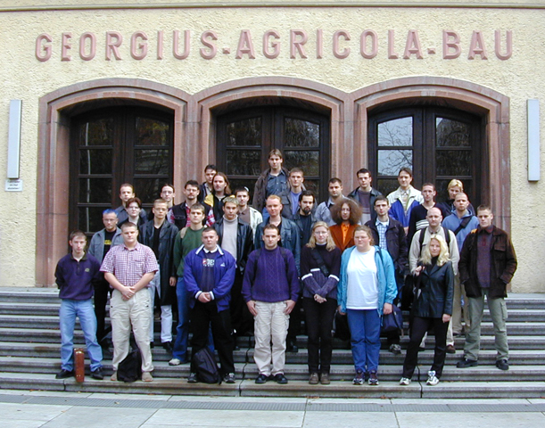 Gruppenfoto: Gruppe 1 / Studenten des Jahrgangs 2000