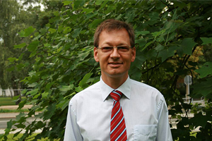 Prof. Dr. Gundolf Baier