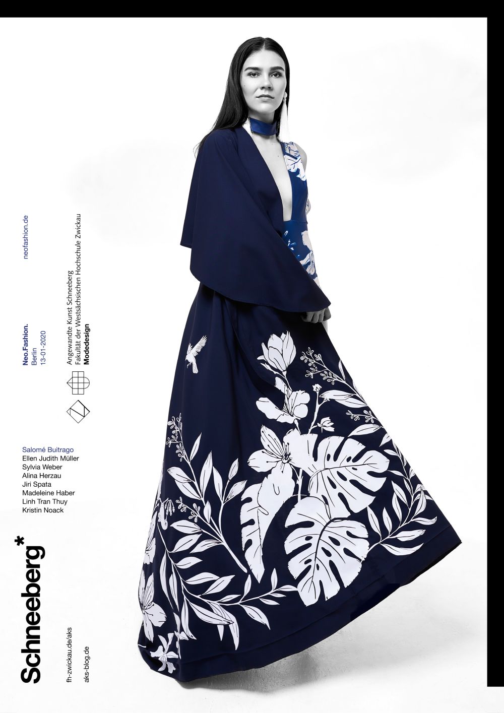Plakat: Ein Model stehend mit einem Kleid. Werbung für die Neo Fashion Messe Berlin 2020.